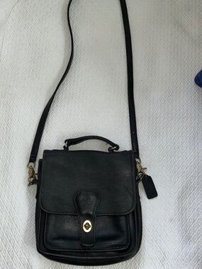 Coach Station Vintage black saddle leather crossbody shoulder bag purse USA 10